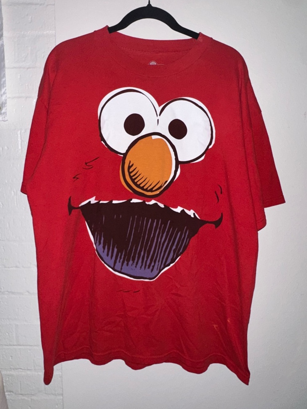 vntg Red Graphic Elmo Face T-Shirt